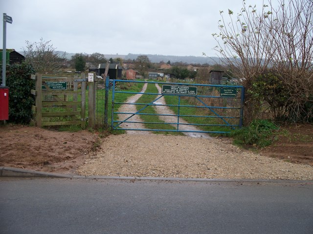 Path through the allotments © Michael Dibb :: Geograph Britain and Ireland