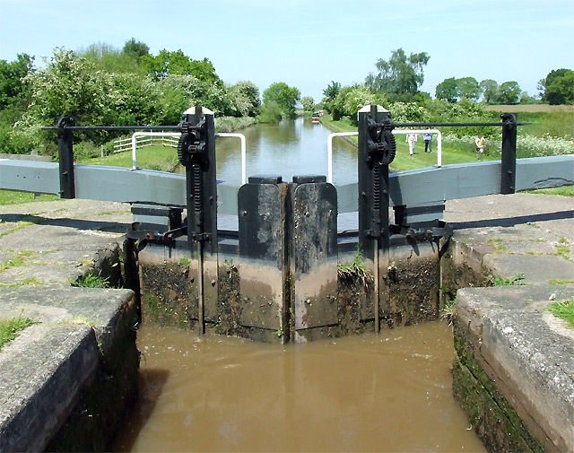 Audlem Locks No 2, Shropshire Union... © Roger D Kidd cc-by-sa/2.0 ...