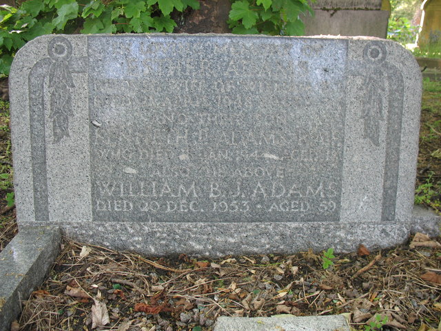 Commonwealth War Grave in Jarrow Cemetery (WW2-01)