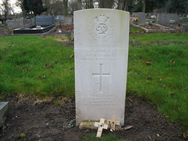 Commonwealth War Grave in Jarrow... © Vin Mullen :: Geograph Britain ...