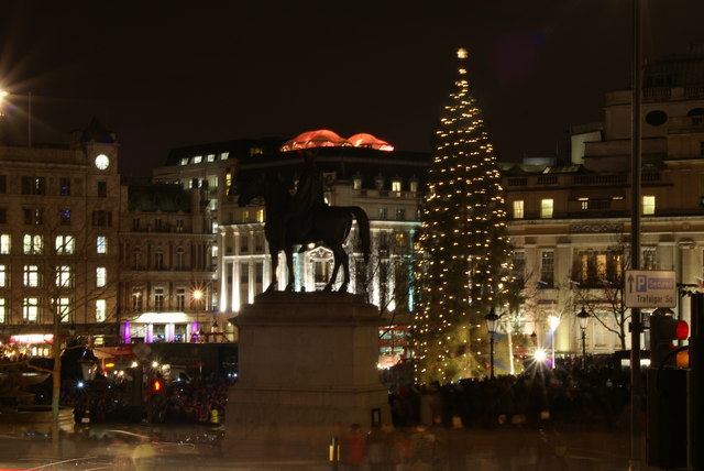 Trafalgar Square Christmas Tree 2009 -... © Peter Trimming cc-by-sa/2.0 ...