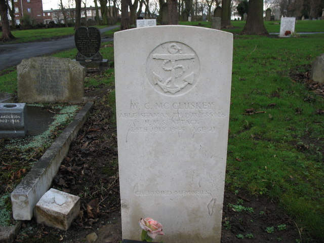 Commonwealth War Grave in Jarrow Cemetery (WW2-28)