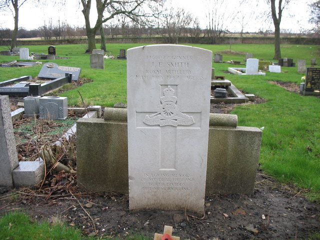 Commonwealth War Grave in Jarrow Cemetery (WW2-45)