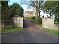 Driveway to Donnington Manor