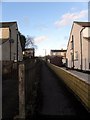 Footpath between Wentworth Drive and Lindrick Way