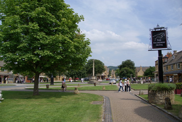 Looking up the High Street, Broadway
