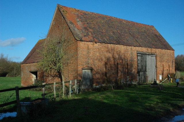 Red Brick Barn Stoke Orchard C Philip Halling Geograph Britain