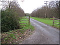 Footpath and long driveway to Tisman