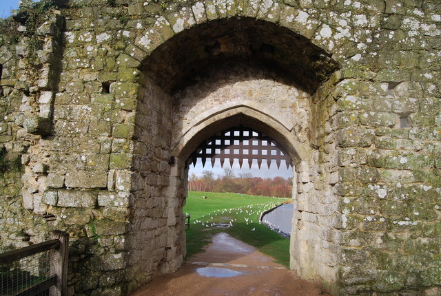 Portcullis Gate, The Mill, Leeds Castle