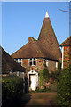 Pembles Cross Oast House, Egerton House Road, Egerton, Kent