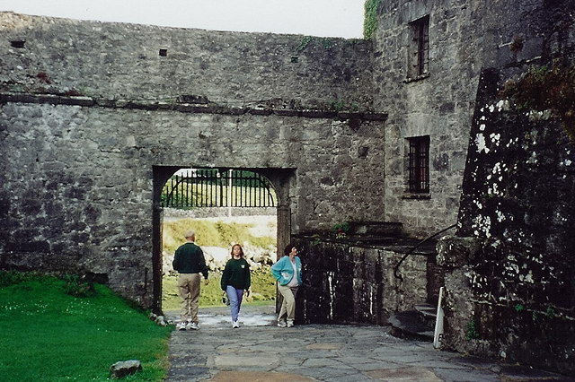 Kinvarra - Dunguaire Castle entrance from interior