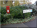 Postbox, Henson Lane (ref NG12 169)