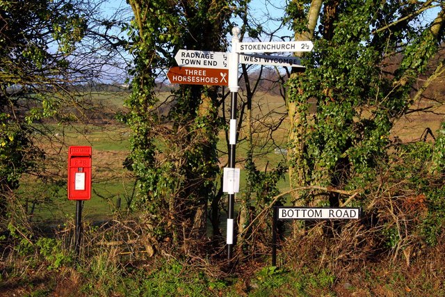 Signpost and Postbox on Bottom Road