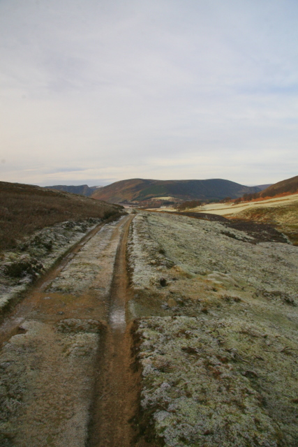 Track, Hill of Rowan