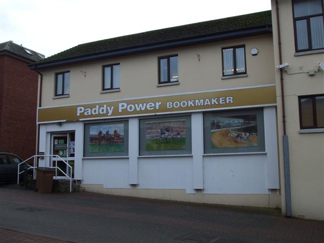 Paddy Power Bookmaker, Holywood