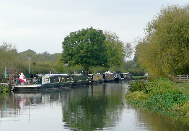 Canal moorings at Shardlow, Derbyshire © Roger Kidd :: Geograph Britain ...