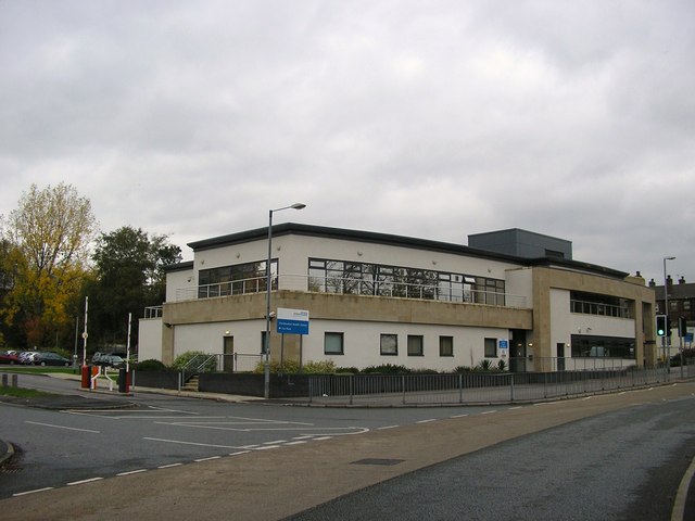 Cleckheaton Health Centre, Greenside © Stephen Armstrong :: Geograph ...