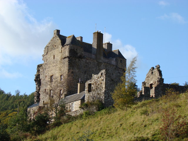 Neidpath Castle near Peebles