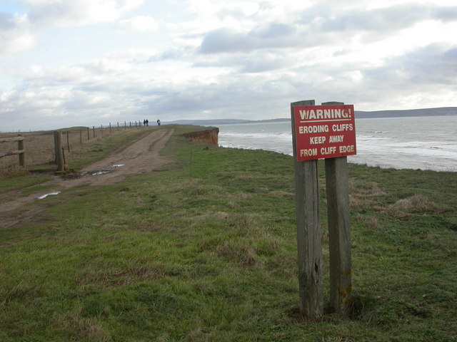 Barton on Sea, warning sign © Mike Faherty :: Geograph Britain and Ireland