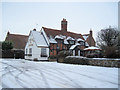 Ye Olde Jug in the snow