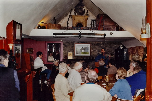 Kilmeadan - The Cosy Thatch Pub interior
