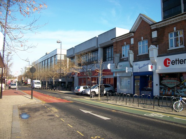 Lampton Road Hounslow © PAUL FARMER cc-by-sa/2.0 :: Geograph Britain ...