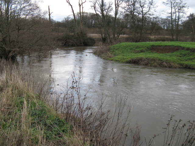 Bend in the River Rother west of... © Dave Spicer :: Geograph Britain ...