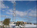 SJ2605 : Transmitter mast and building adjacent to Beacon Ring by Jeremy Bolwell