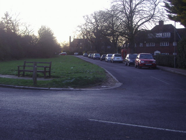 Kingsley Way junction with Neville Drive
