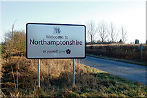 SP5261 : Into Northamptonshire from Warwickshire, A425 by Andy F