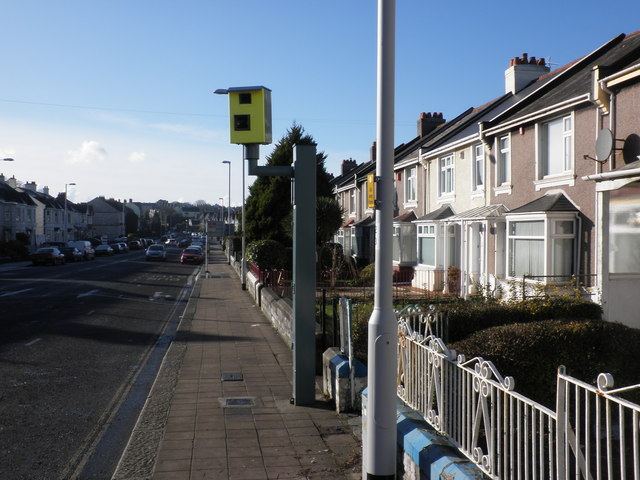 speed-camera-on-milehouse-road-roger-cornfoot-cc-by-sa-2-0