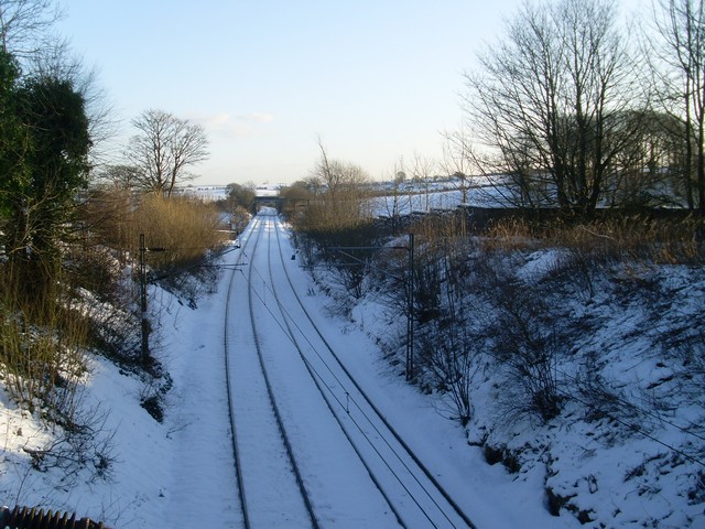 Railway lines near Neilston station