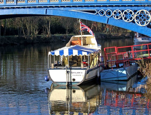 "Skylark II" moored by Stourport Bridge, Stourport-on-Severn