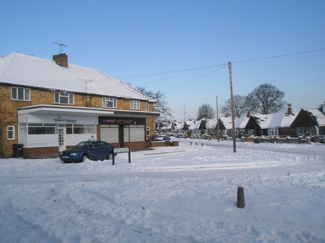 Snow bound shops in Littlepark Avenue (2)