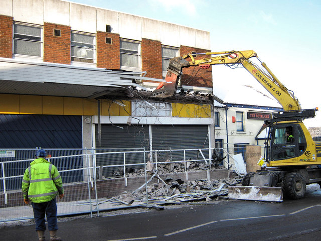 Starting on Somerfields © Jonathan Kington :: Geograph Britain and Ireland