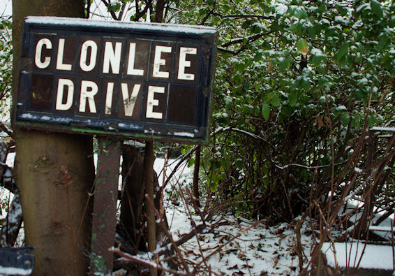 Clonlee Drive sign, Belfast