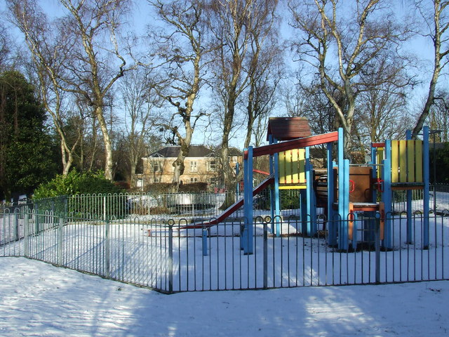 Titwood Park © Thomas Nugent cc-by-sa/2.0 :: Geograph Britain and Ireland