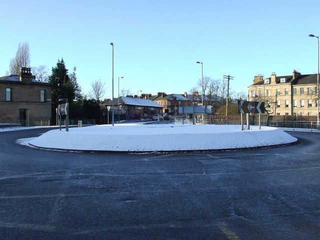 Roundabout at Nithsdale Street