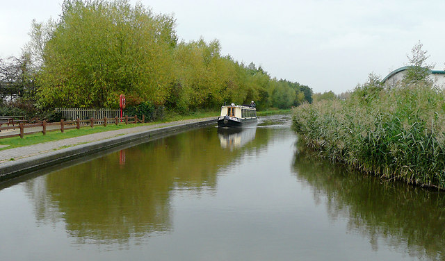 Trent and Mersey Canal at Stretton, Staffordshire