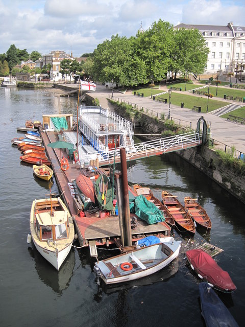 Boats for hire at Richmond