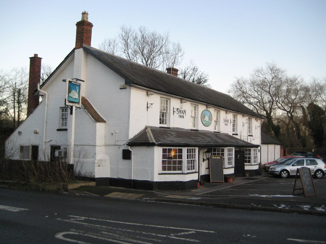 Great Shefford: The Swan Inn © Nigel Cox :: Geograph Britain and Ireland