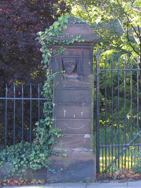 Bench mark on a gatepost in George Street