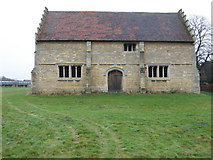 TL1049 : Manor farm stables, Willington by Michael Trolove