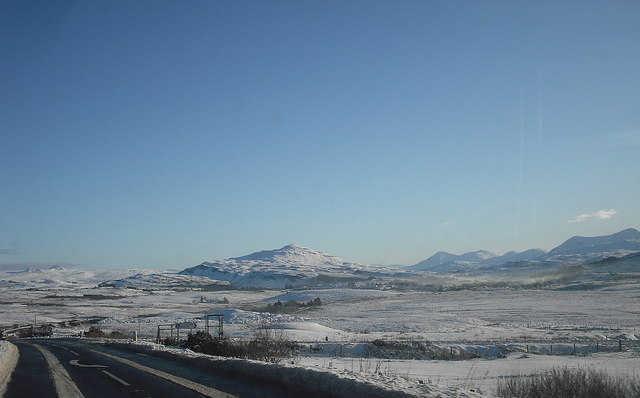 A87 approaching Portree, in winter