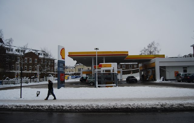 Shell Fuel filling Station, St John's Rd