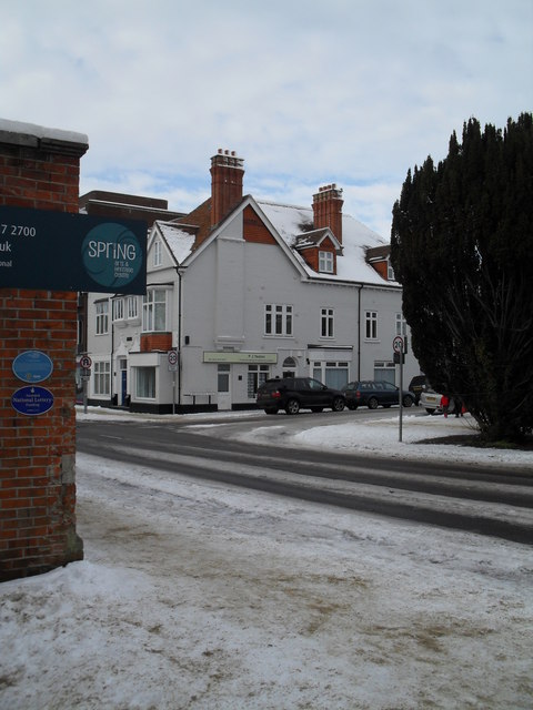 Looking from Spring Arts Centre across Emsworth Road towards the travel agents