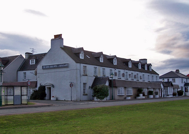 The Kings Arms Hotel, Kyleakin © Richard Dorrell :: Geograph Britain ...