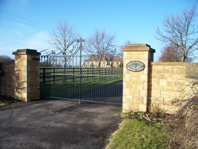 Gateway to Hazelwood Manor Farm