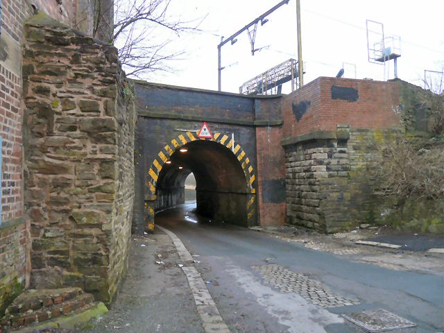 Tunnel under Hyde North