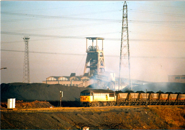Class 56 departing from Hawthorn Colliery